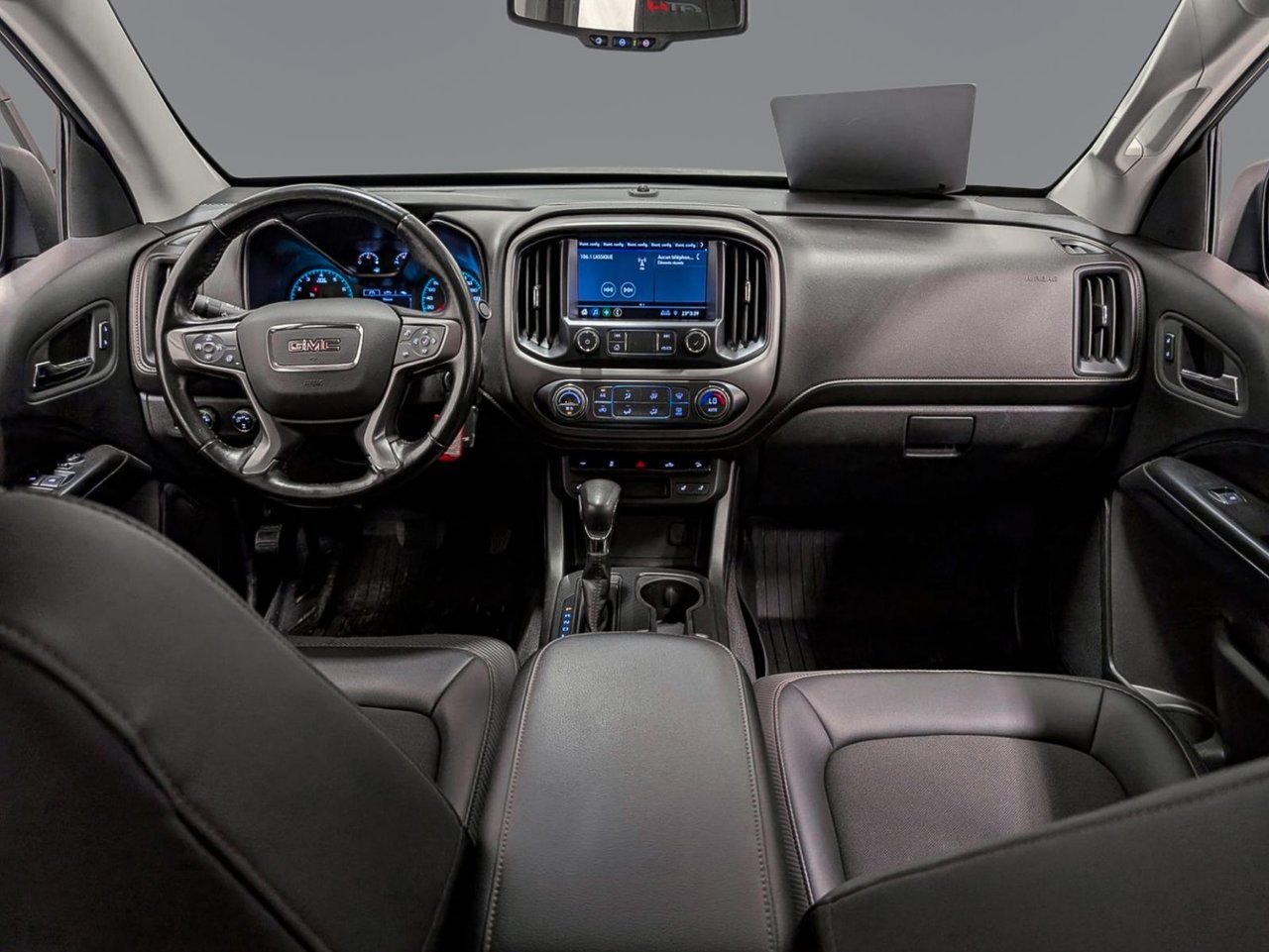 2022 GMC Canyon AT4 4RM avec tissu Saint-Eustache - photo #11