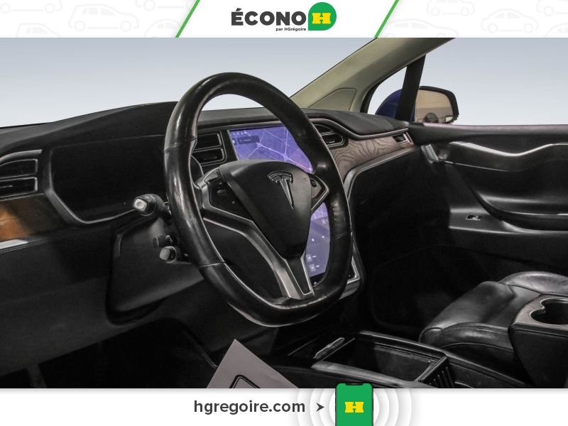 Tesla Model X 2016 Bleu Saint-Eustache - photo #9