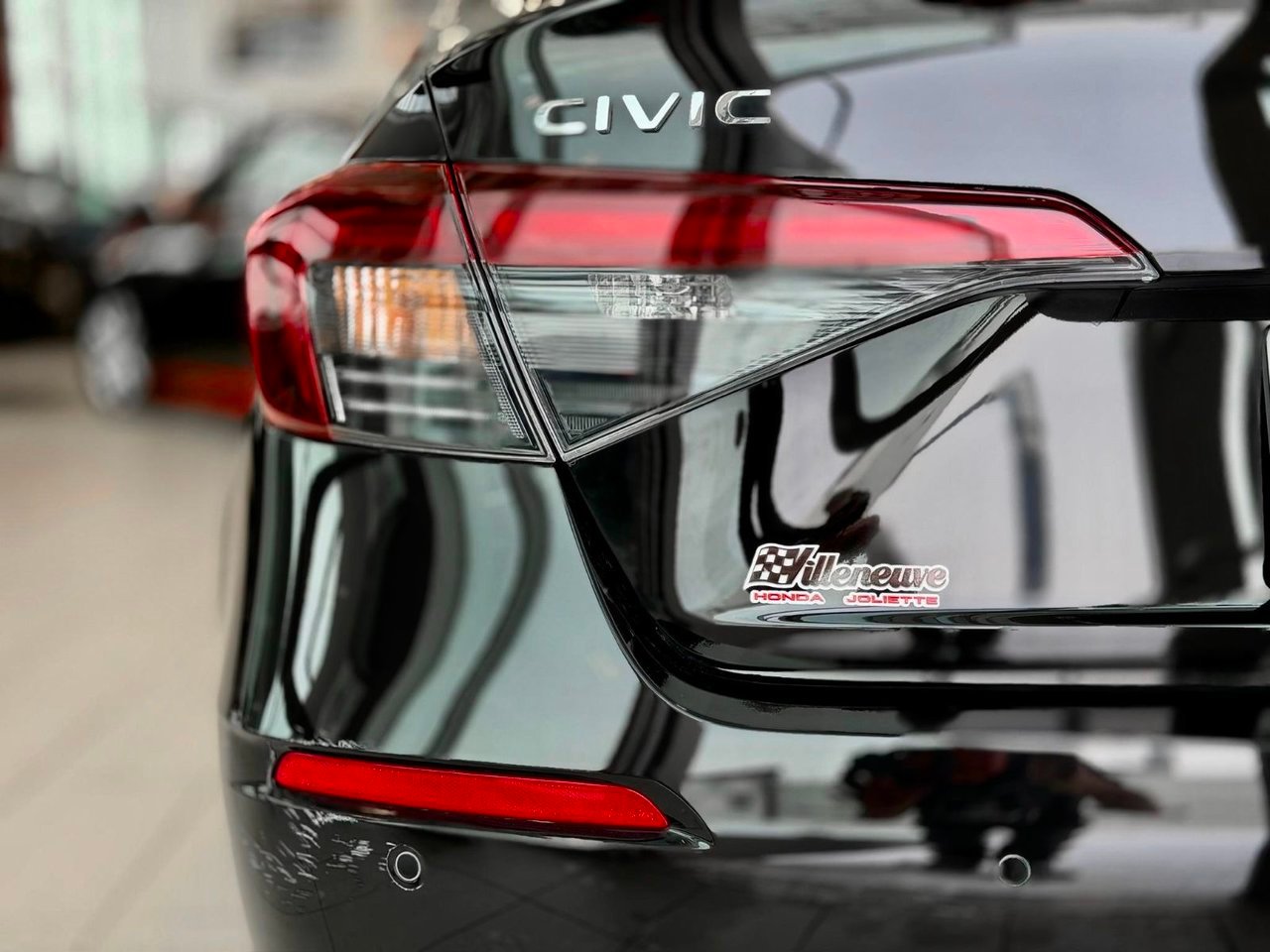 2025 Honda Civic Sedan Hybrid Notre-Dame-des-Prairies - photo #5