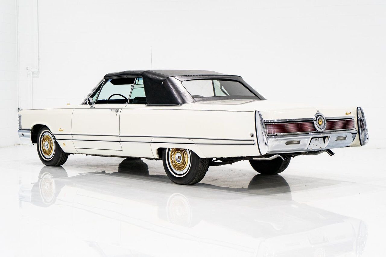 Chrysler IMPERIAL Unrestored with only 31,056 original miles **PRICE IN USD** 1968 Blanc Montréal - photo #50