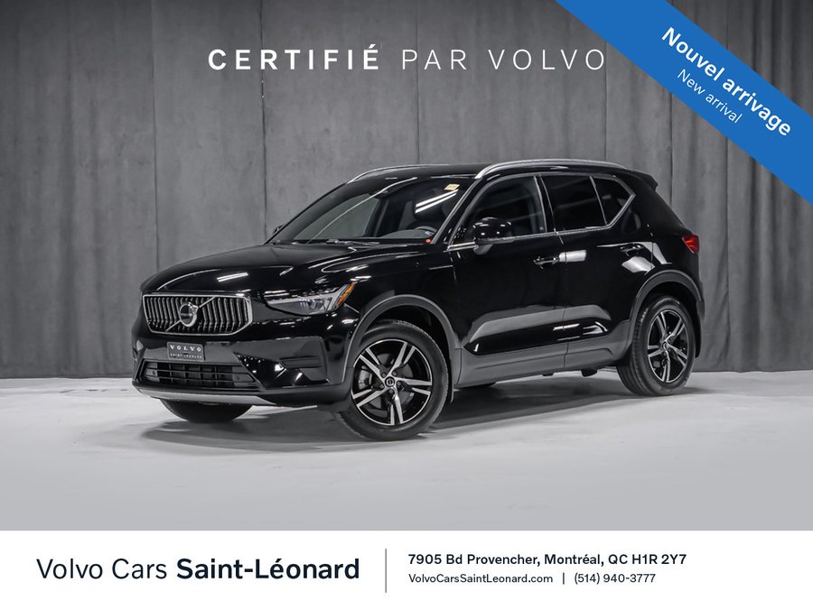 2025 Volvo XC40 B5 CORE BRIGHT CLIMATE Black