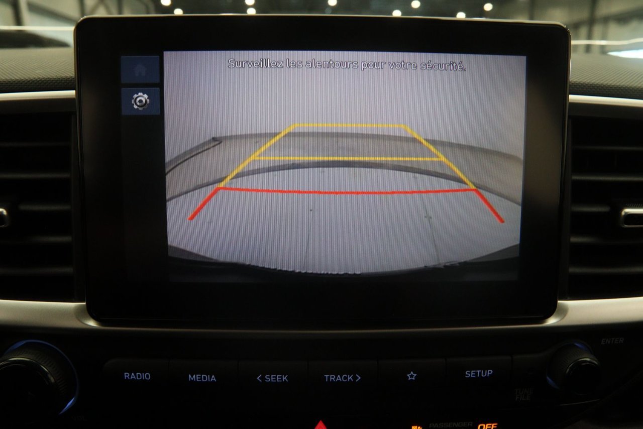 2023 Hyundai Venue VIN KMHRC8A38PU235119 Blue Baie-Comeau - photo #13