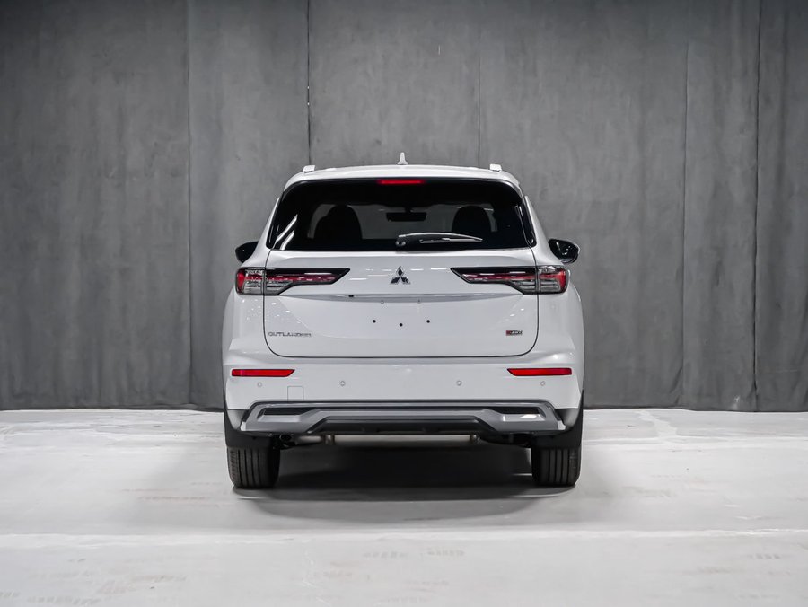 Mitsubishi Outlander SE 2026 Blanc diamant