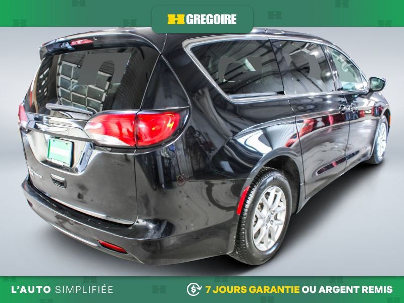 2024 Chrysler Grand Caravan Black Blainville - photo #8