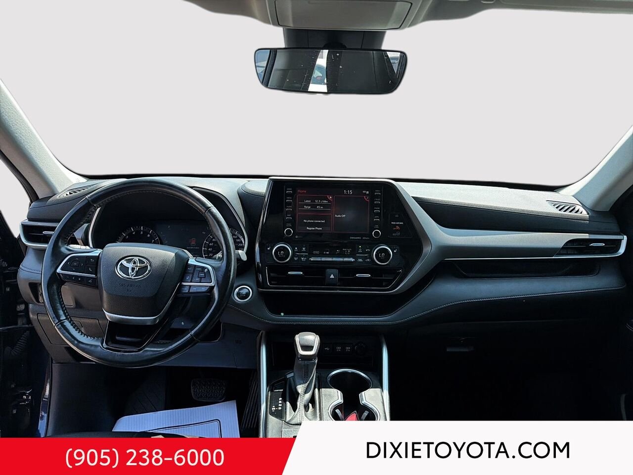 2020 Toyota Highlander XLE AWD / CLEAN CARFAX / HEATED SEATS / MOONROOF / ALLOY WHEELS / Mississauga - photo #17