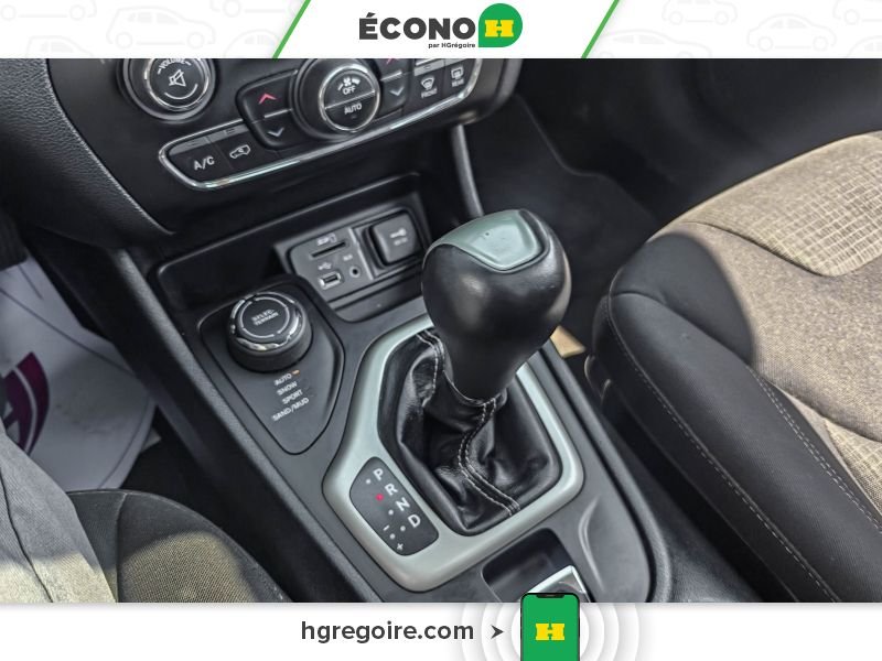 2016 Jeep Cherokee Grey Saint-Eustache - photo #14