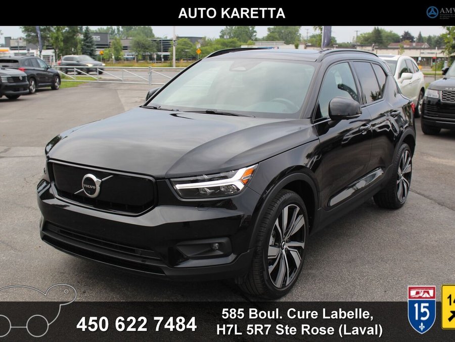 2021 Volvo XC40 2021 Black