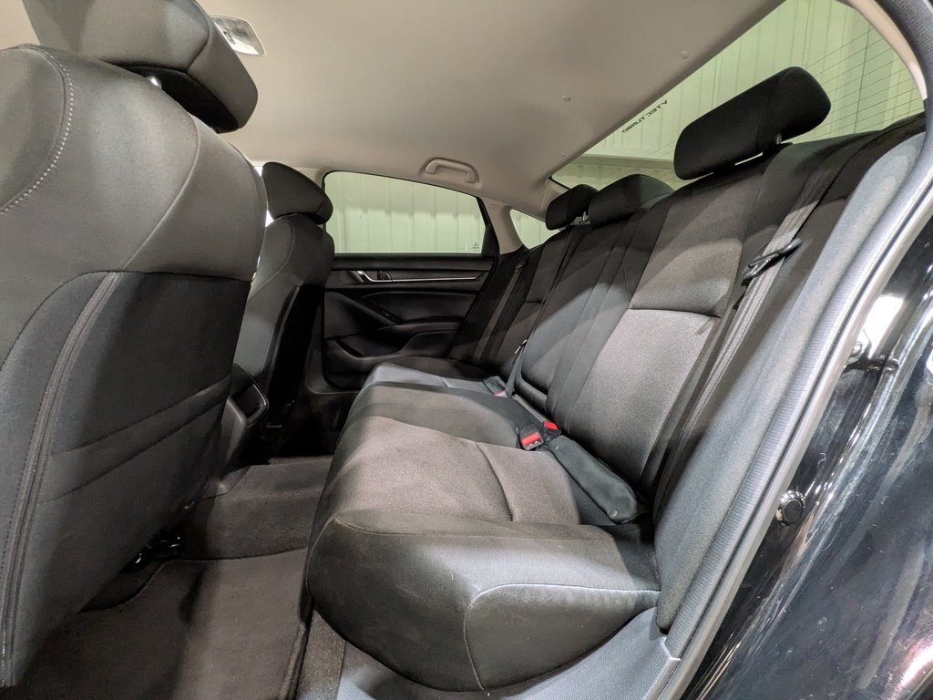 Honda Accord Sedan 2018 Noir Val-David - photo #10