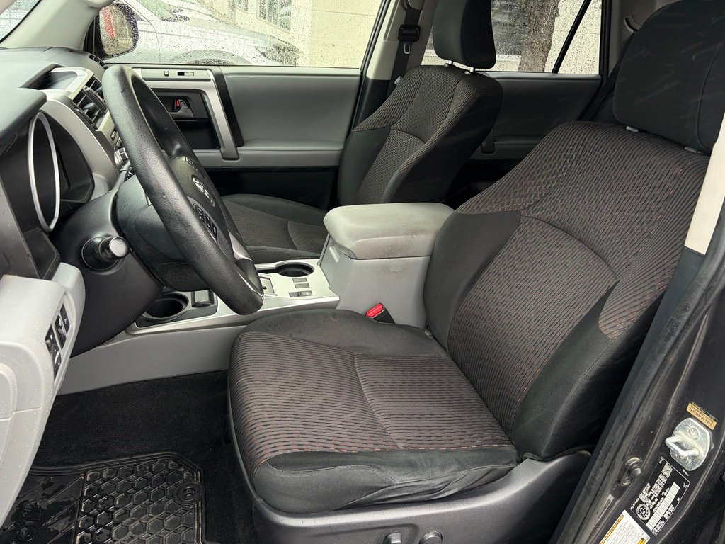 2013 Toyota 4Runner 4WD 4dr V6 SR5 Grey Gatineau - photo #11