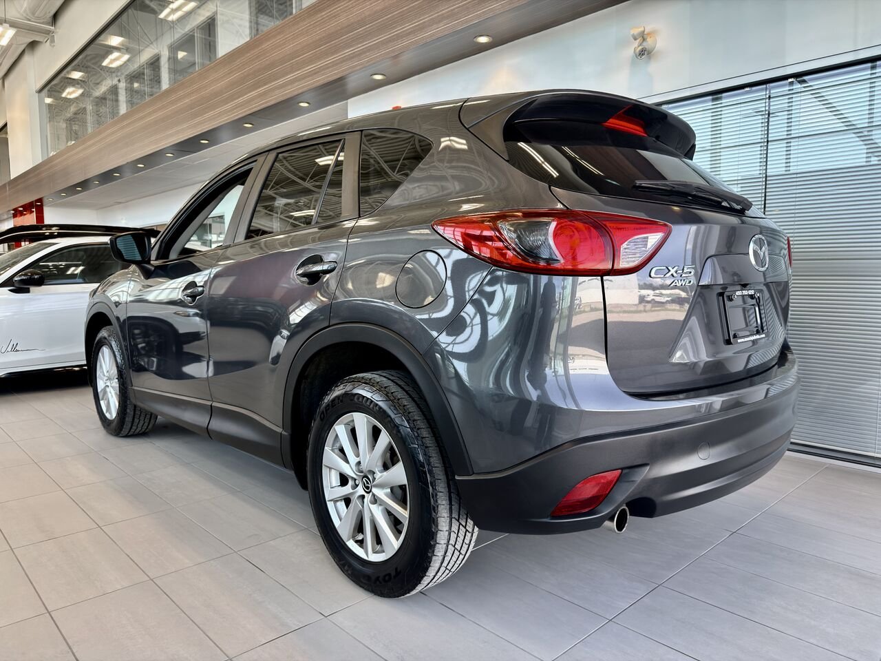 Mazda CX-5 2016 Gris Notre-Dame-des-Prairies - photo #9