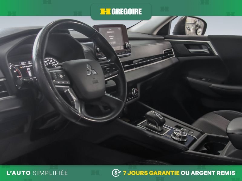 Mitsubishi Outlander 821216 | ES AWD AUTO A/C GR ELECT MAGS CAM RECUL 2022 Vert Laval - photo #8