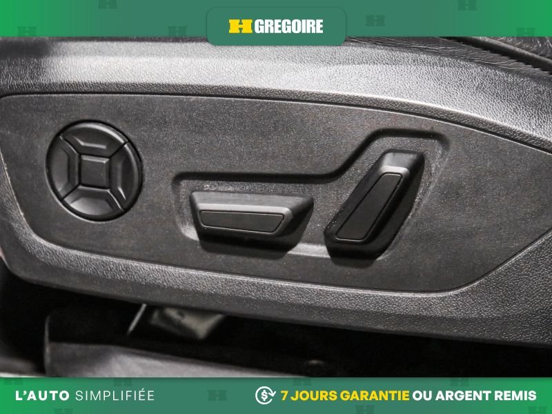 2023 Audi Q3 Blue Saint-Eustache - photo #17