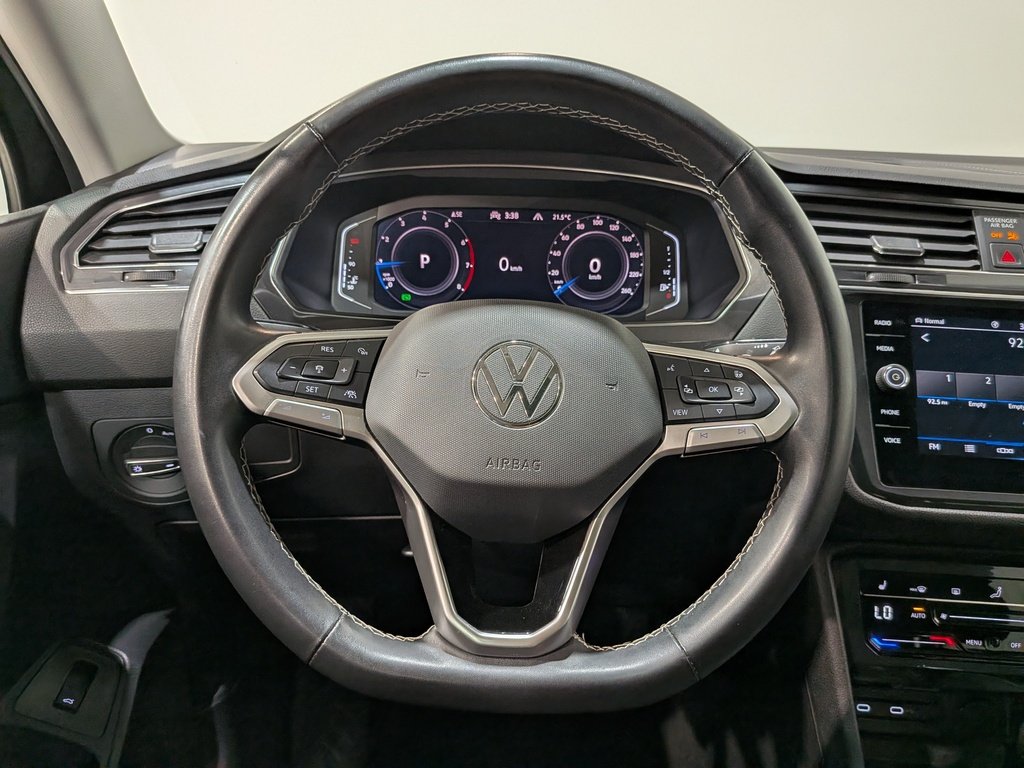 2024 Volkswagen Tiguan Comfortline 4MOTION Black Val-David - photo #14