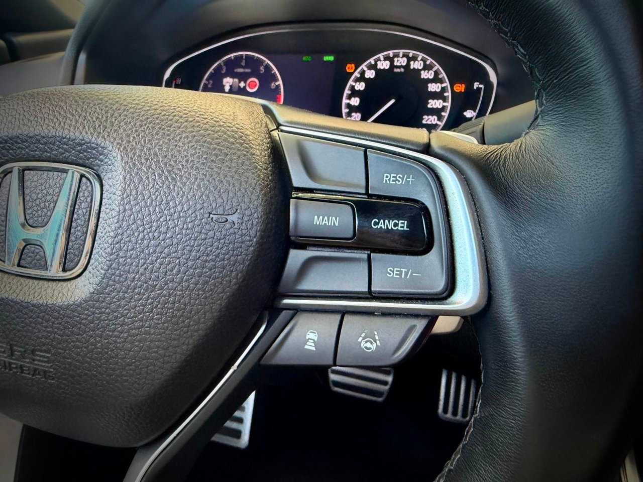 Honda Accord Sedan 2019 Rouge Notre-Dame-des-Prairies - photo #19