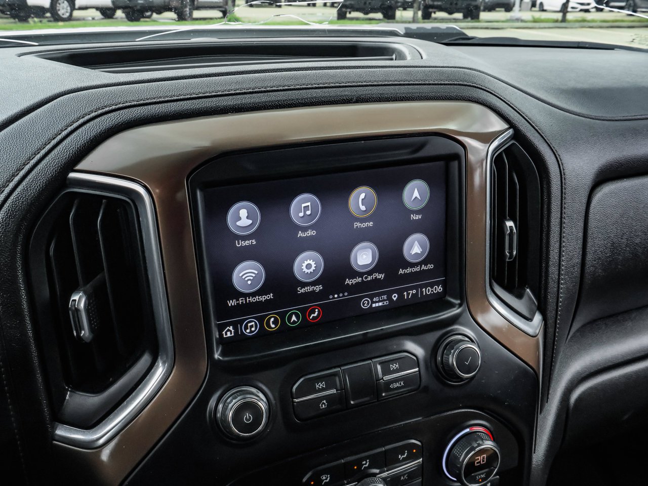 2021 Chevrolet Silverado 3500HD 4WD Crew Cab 172 High Country White Sherwood Park - photo #25
