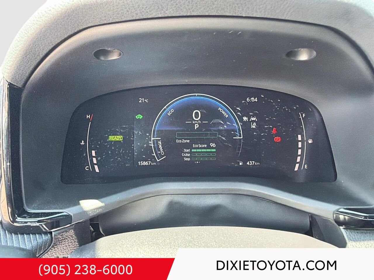 2026 Toyota Camry HYBRID SE UPGRADE AWD / CLEAN CARFAX / HEATED SEATS / MOONROOF / ALLOY WHEELS / CARPLAY AND ANDROID AUTO Black Mississauga - photo #13