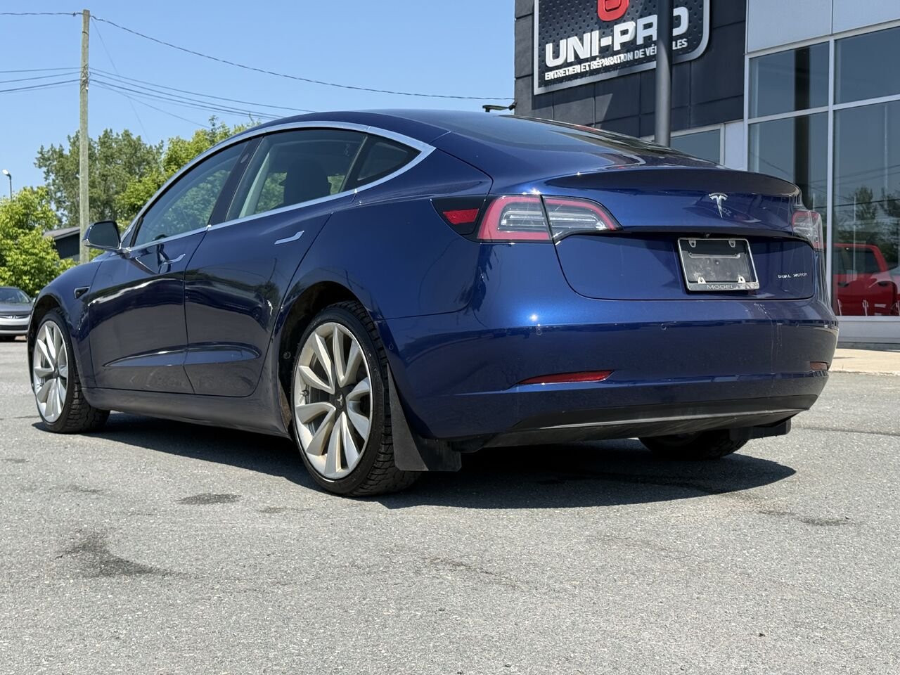 2019 Tesla Model 3 Long Range AWD Blue Granby - photo #4