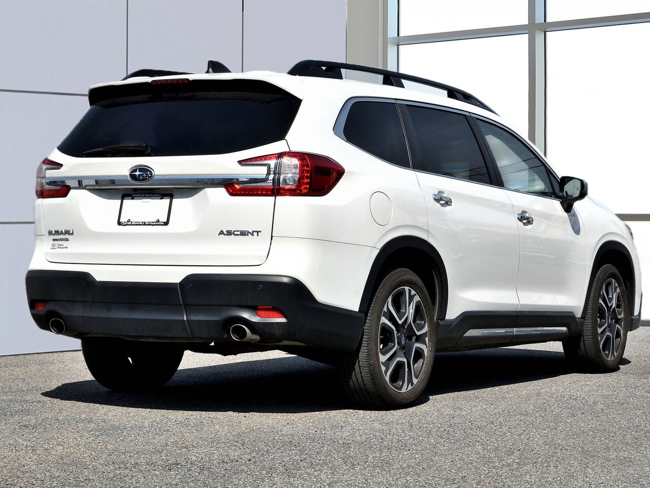 2024 Subaru Ascent Premier 7 places White Saint-Hyacinthe - photo #6