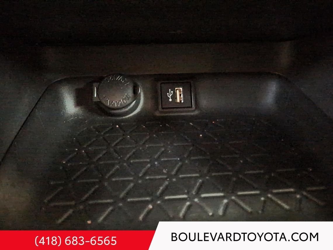 Toyota RAV4 531712-119 | LE, AWD 2024 Ciel argent métallisé Québec - photo #22
