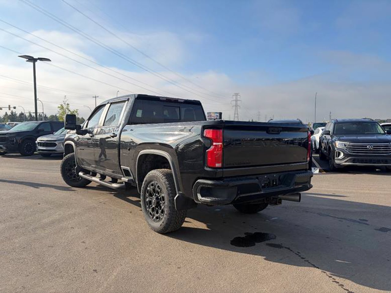 2024 Chevrolet Silverado 2500HD 4WD Crew Cab 159 LT Black Sherwood Park - photo #3