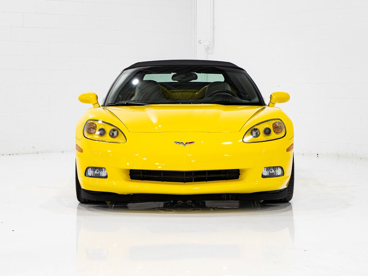 2008 Chevrolet Corvette With only 900km (563mi) From new with window sticker Yellow Kirkland - photo #5