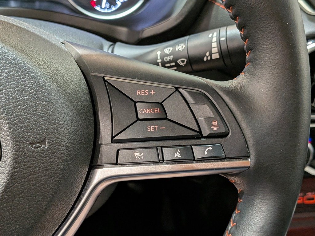 Nissan Sentra SR Manual 2024 Gris Val-David - photo #15