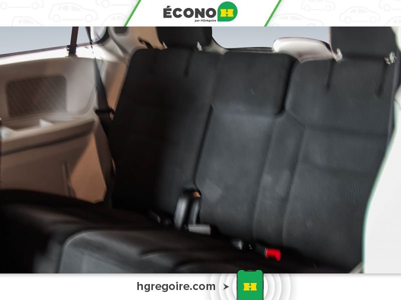 2016 Dodge GR Caravan White Blainville - photo #19