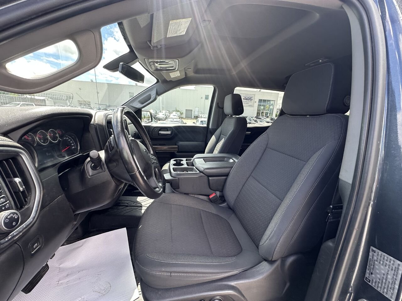 CHEVROLET SILVERADO K1500 RST RST cabine multiplace 4RM 157 po 2019 Bleu Ottawa & Gatineau - photo #2