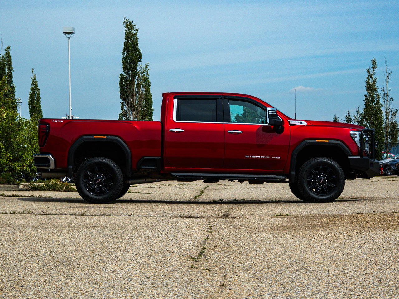 2025 GMC Sierra 3500HD 4WD Crew Cab 159 SLT Red Sherwood Park - photo #13