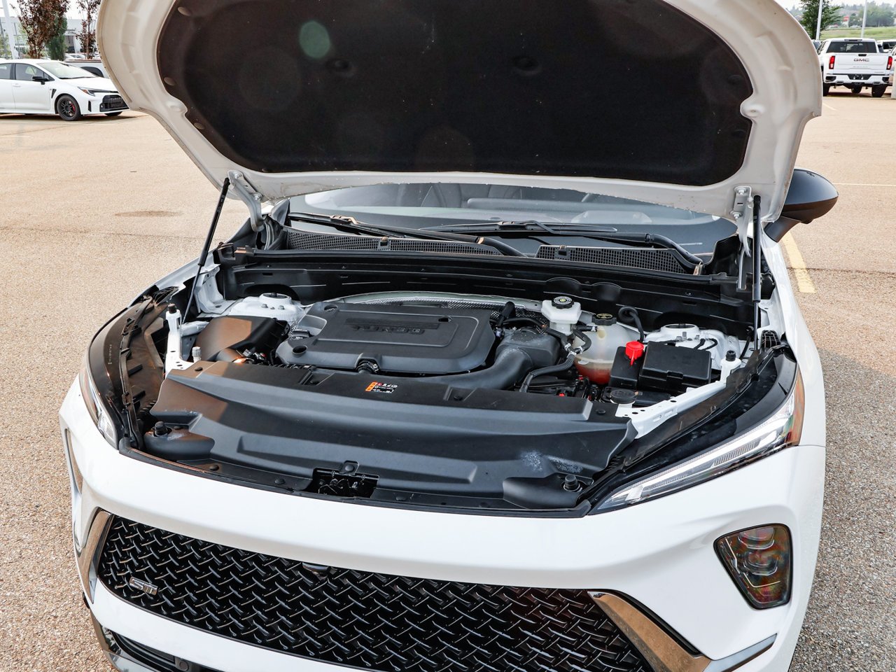 2025 Buick Envision AWD 4dr Sport Touring White Sherwood Park - photo #12