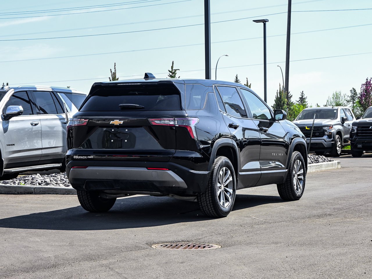 2026 Chevrolet Equinox AWD 4dr LT w/2LT Black Sherwood Park - photo #12