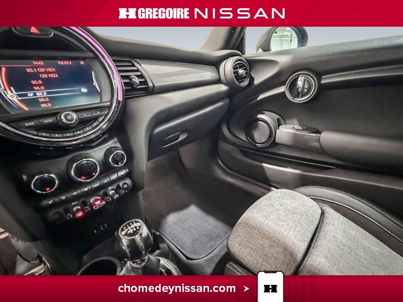 2018 Mini Cooper Black Laval - photo #21
