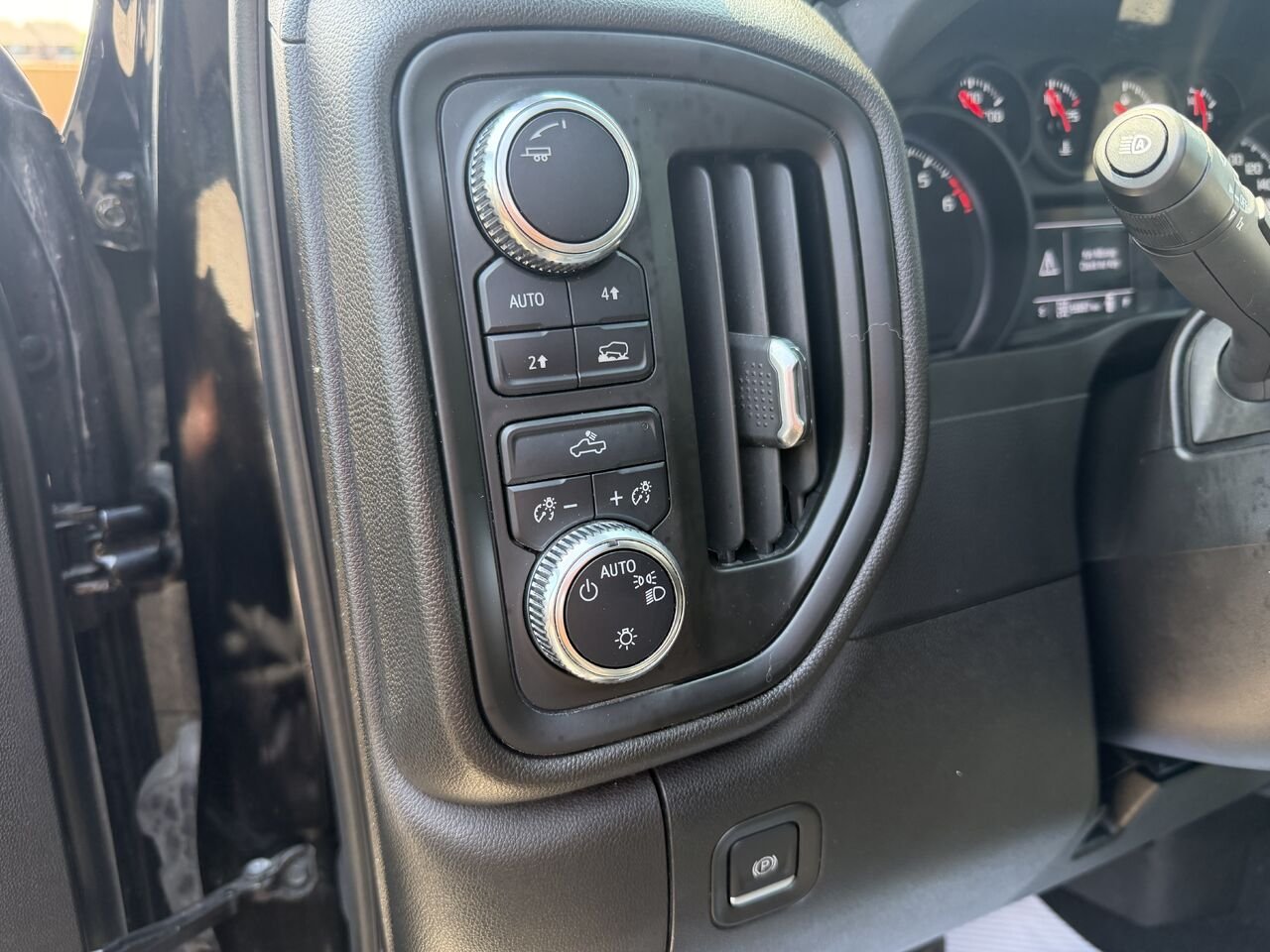 GMC SIERRA K1500 Pro cabine double 4RM 147 po 2023 Noir Ottawa & Gatineau - photo #3