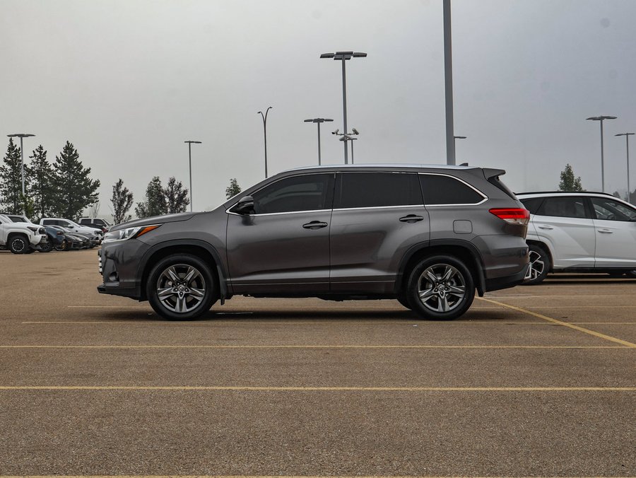 2018 Toyota Highlander 2018 gray