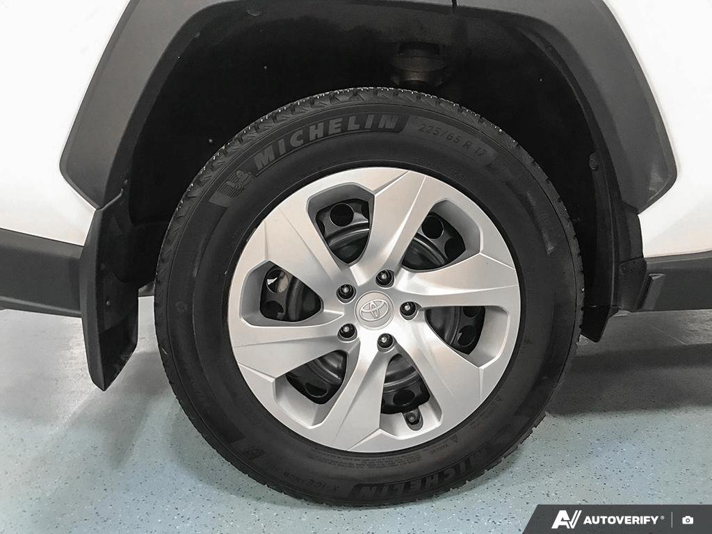 2023 Toyota RAV4 2601206A | LE White Edmonton - photo #5