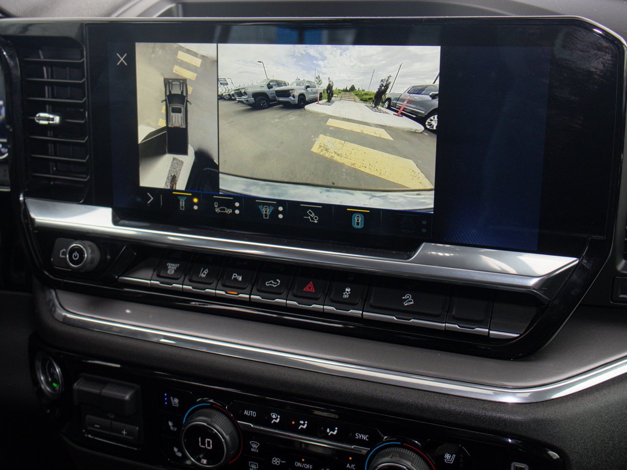 2024 Chevrolet Silverado 3500HD 4WD Crew Cab 159 High Country Black Sherwood Park - photo #30