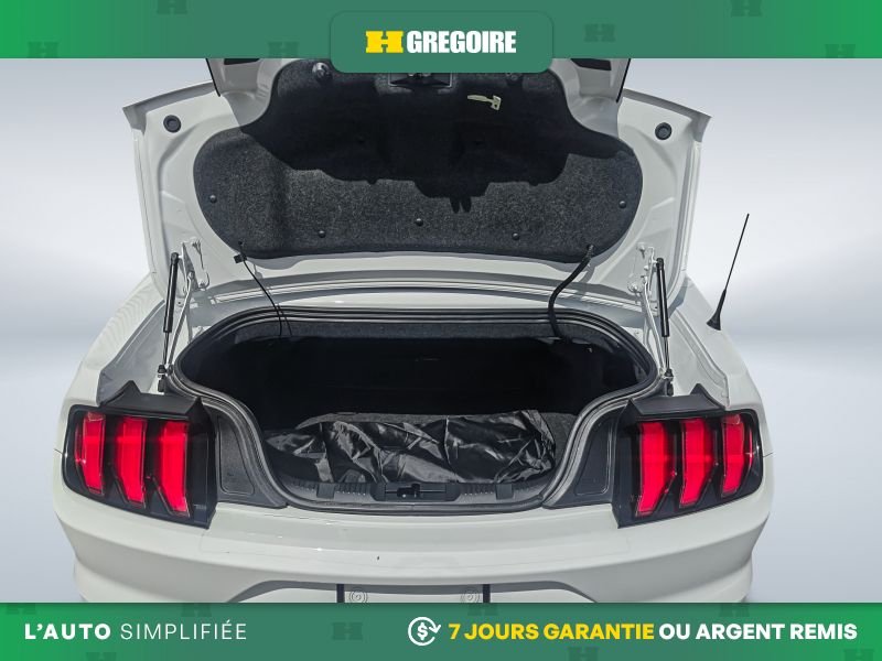 2021 Ford Mustang White Saint-Eustache - photo #21