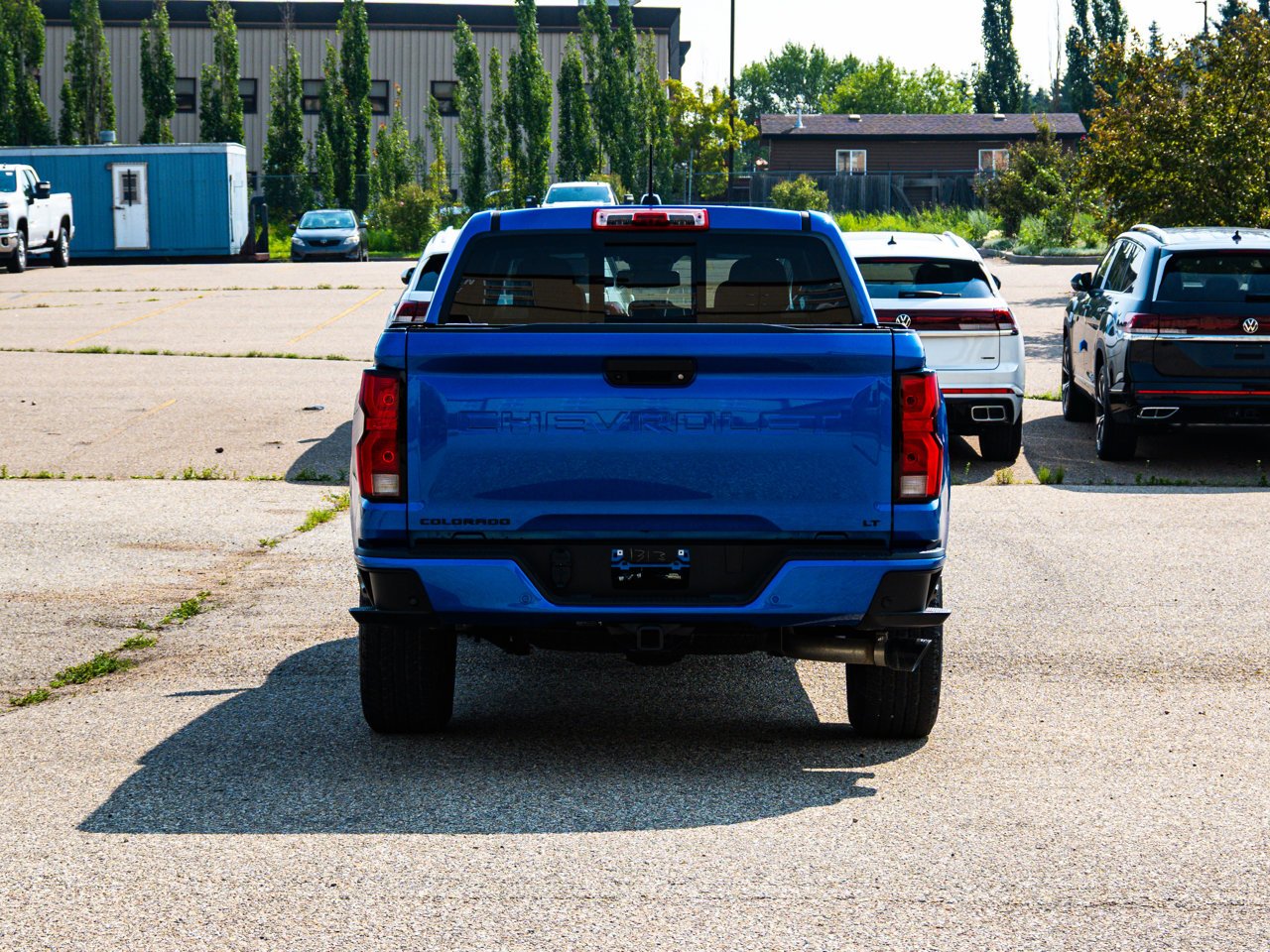 2024 Chevrolet Colorado 4WD Crew Cab LT Blue Sherwood Park - photo #11