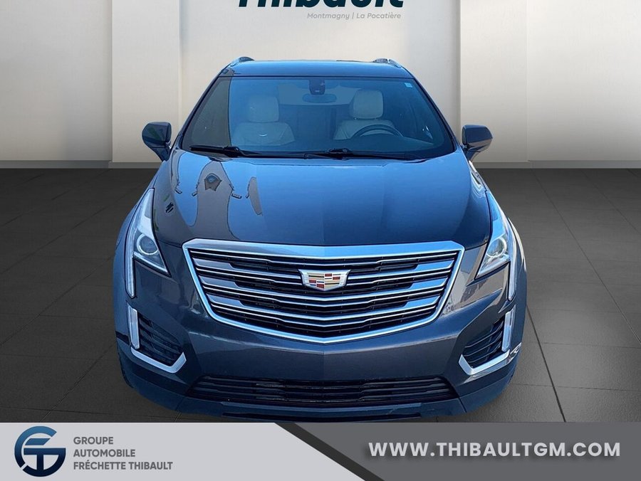 CADILLAC XT5 Traction avant, 4 portes 2018 Gris