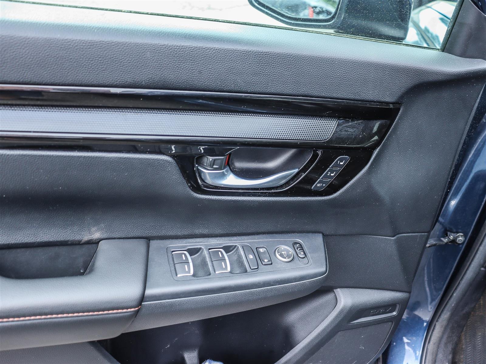 Honda CR-V hybride Touring 2023 Blue Ottawa & Gatineau - photo #9