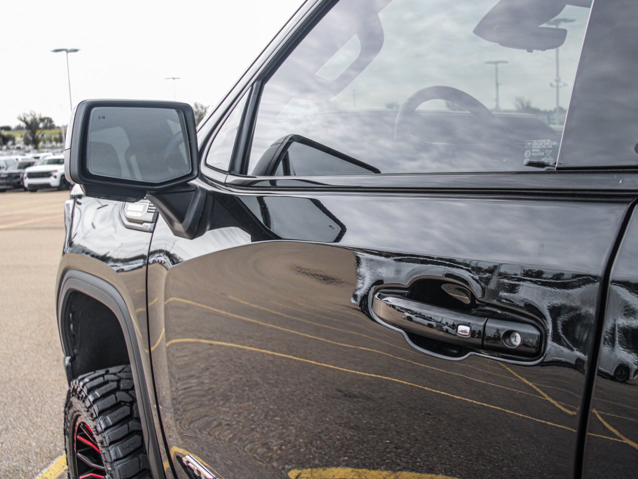 2022 GMC Sierra 1500 4WD Crew Cab 147 AT4 Black Sherwood Park - photo #12