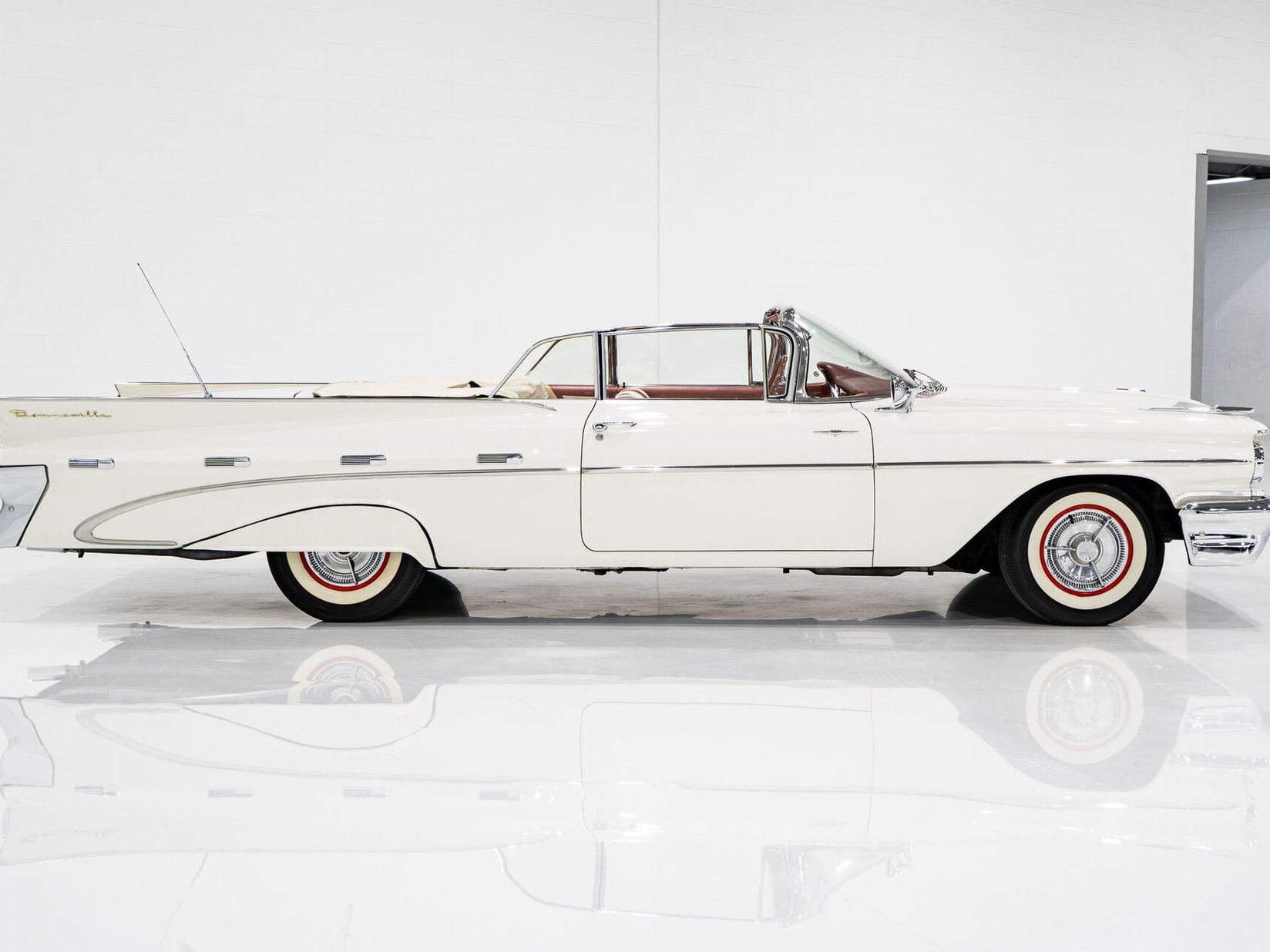 Pontiac Bonneville **PRIX EN USD** 1959 Beige Montréal - photo #32