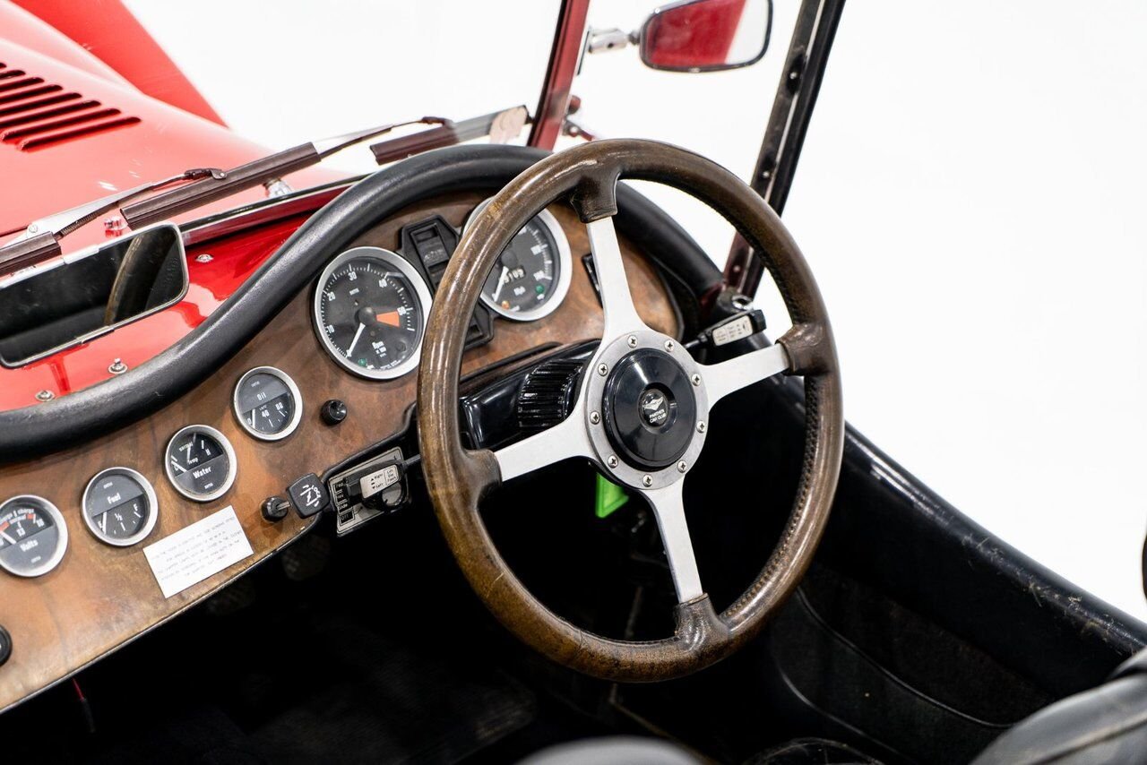 Panther J72 Roadster 1975 Rouge Montréal - photo #63