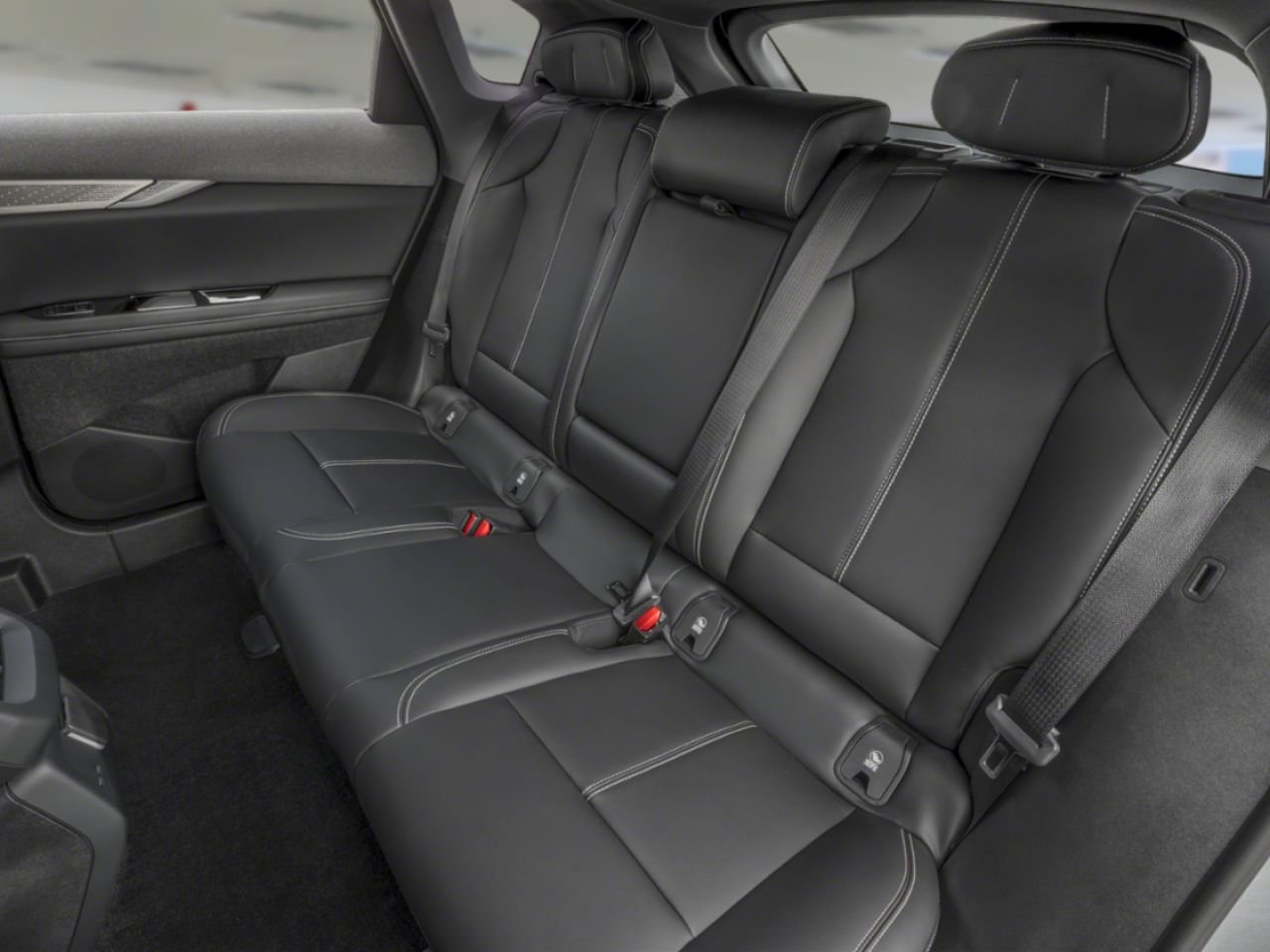2027 CADILLAC OPTIQ Luxe haut de gamme 4 portes Black Sherbrooke - photo #5