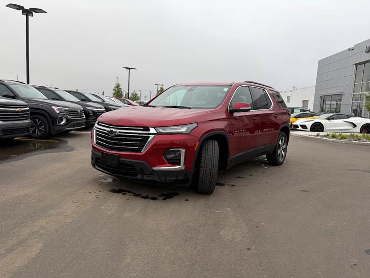 2024 Chevrolet Traverse Limited AWD 4dr True North Red Sherwood Park - photo #2