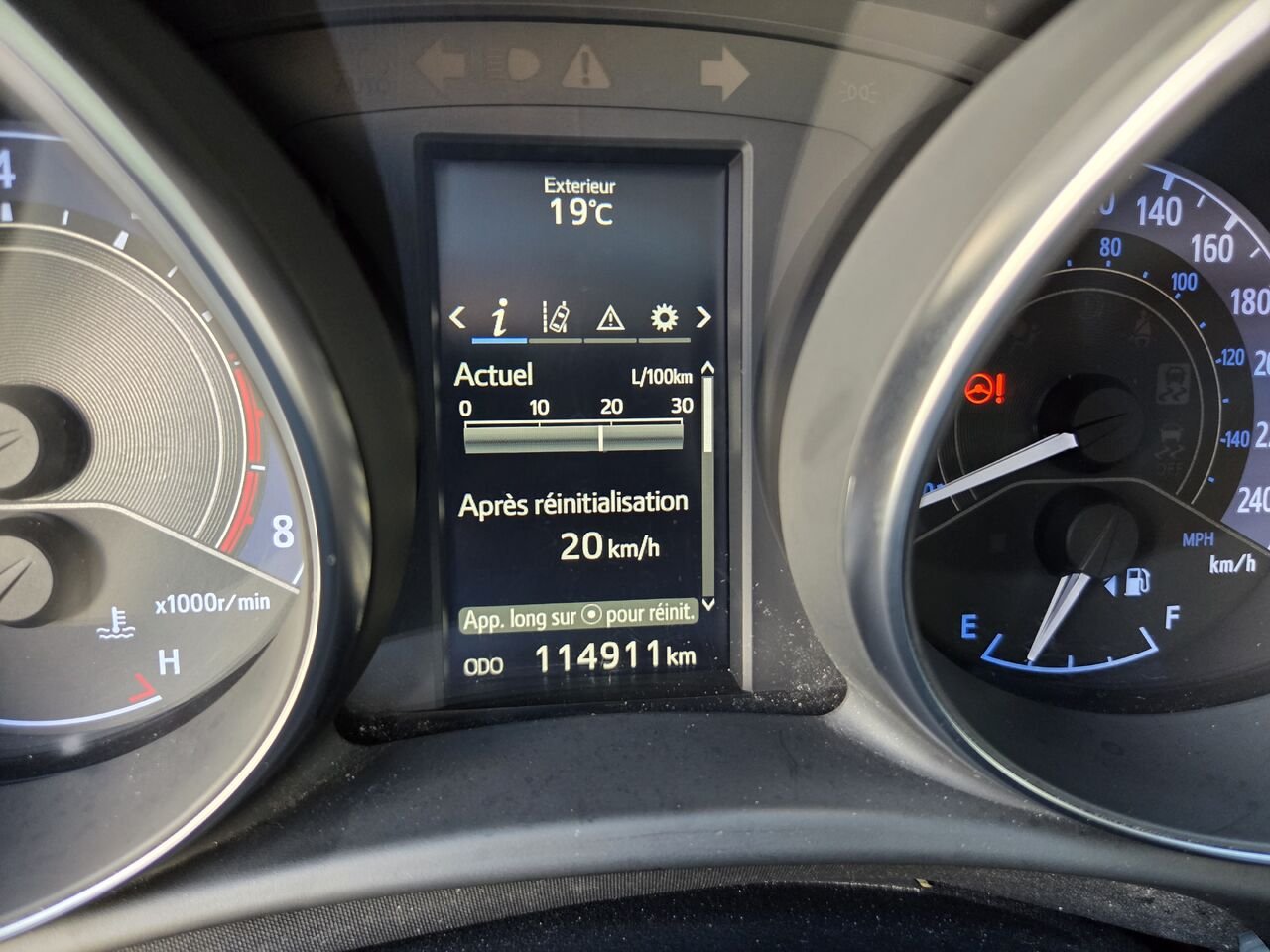 Toyota COROLLA IM 2018 Argent Mont-Laurier - photo #18