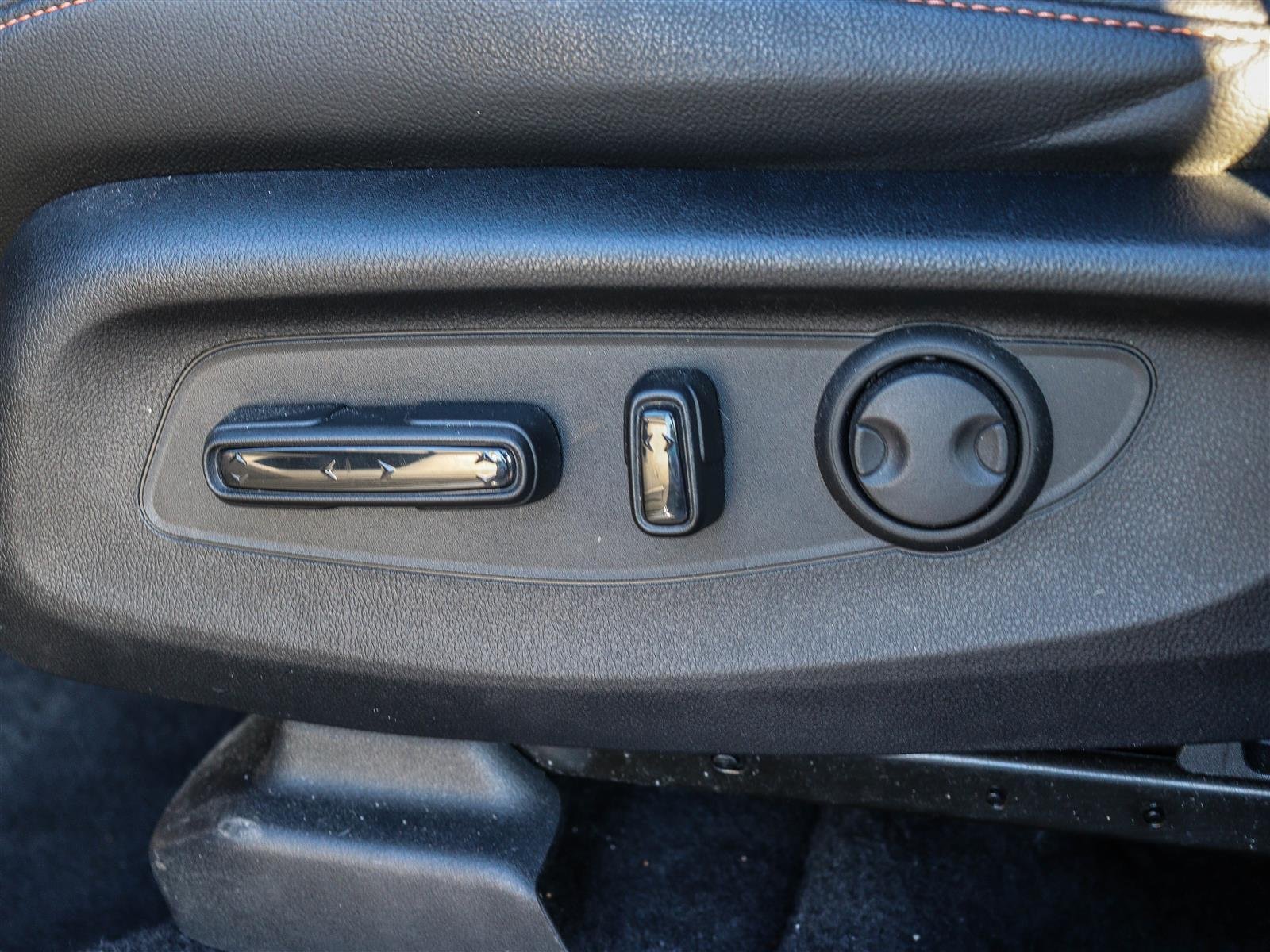 Honda CR-V hybride Touring 2025 Blue Ottawa & Gatineau - photo #5