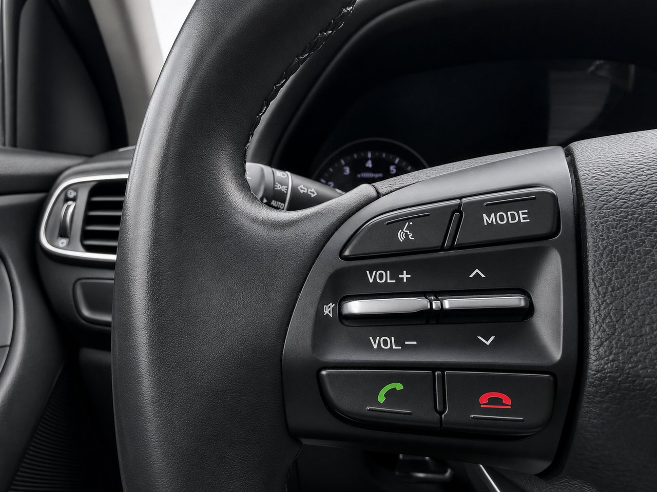 2020 HYUNDAI ELANTRA GT Luxury White Châteauguay - photo #15