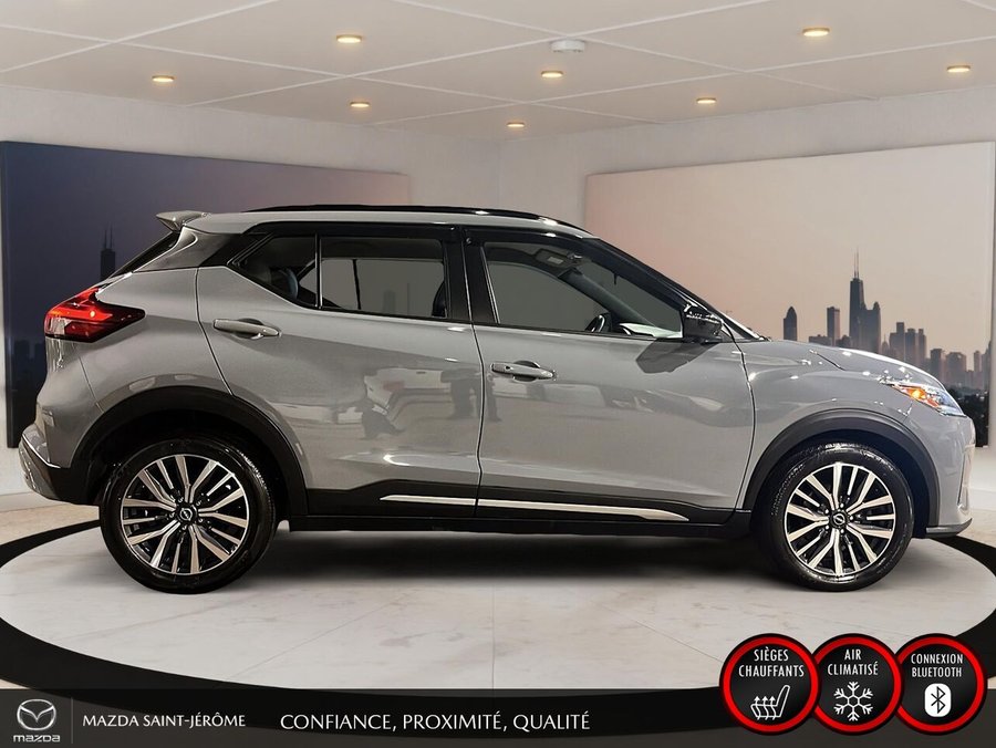 Nissan Kicks SR | DÉMARREUR À DISTANCE | AIDE AU STATIONNEMENT | MAGS NOIR 2023 Gris