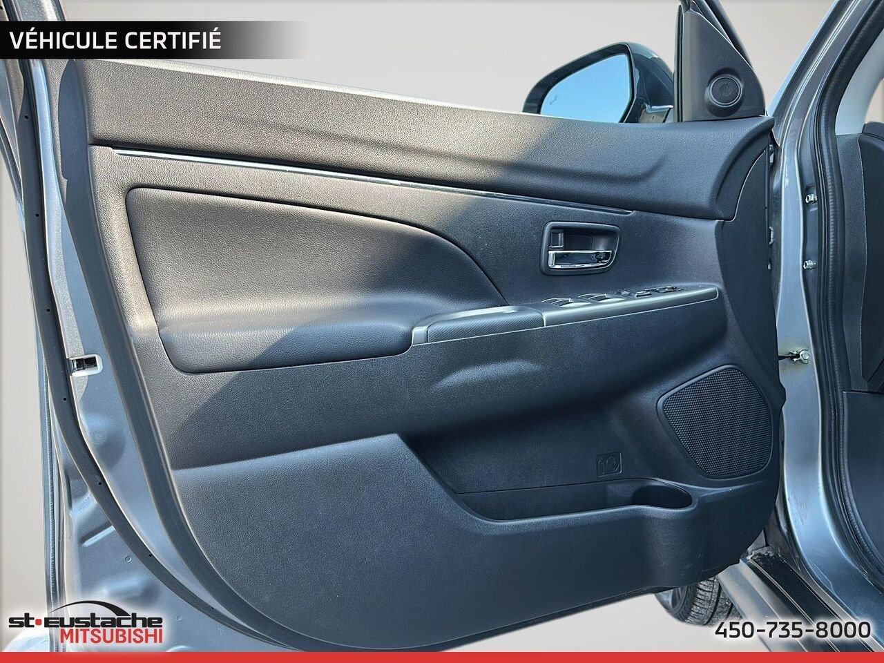 2022 Mitsubishi RVR Grey Saint-Eustache - photo #9
